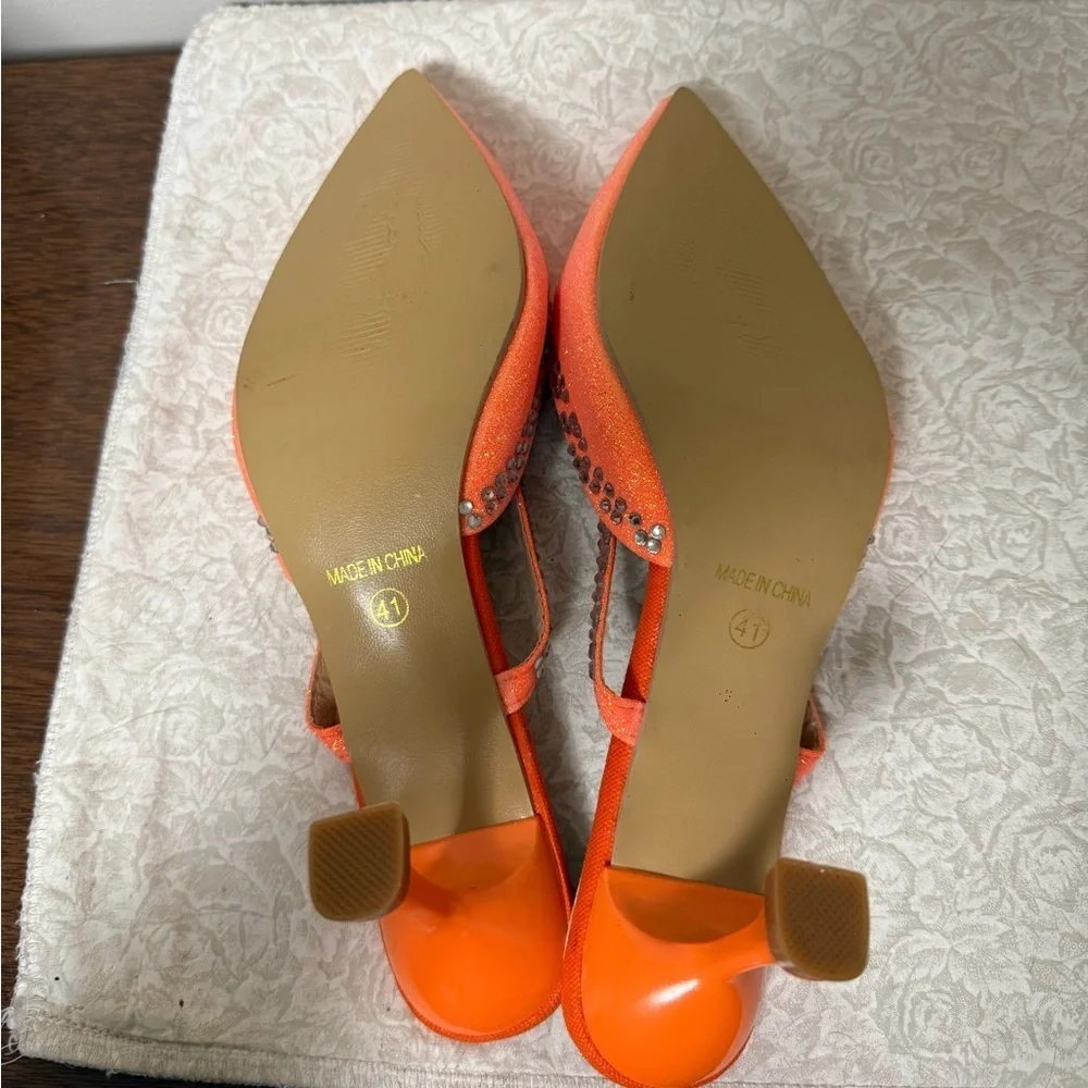 KNOCKOFF AMINA MUADDI Size 9.5 Orange Silver Glitter Mules Pumps Rhinestone Art